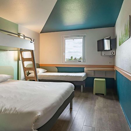 Ibis Budget Marne La Vallee Pontault Combault Exterior photo