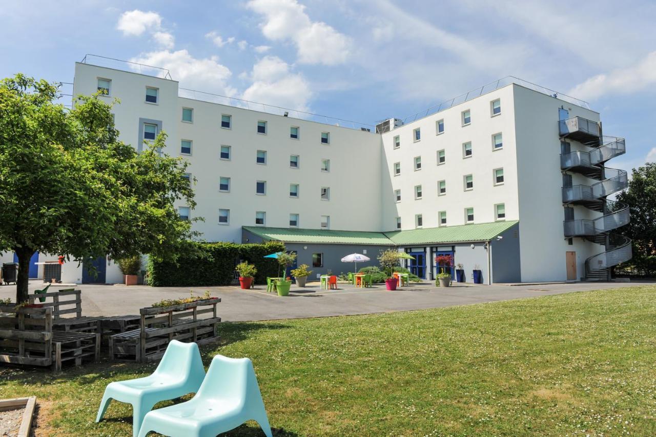 Ibis Budget Marne La Vallee Pontault Combault Exterior photo
